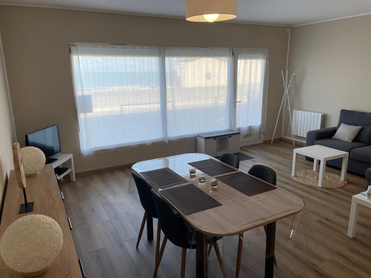 Au Point De Vue : Appartement Face A La Mer. Veulettes-sur-Mer Exterior photo
